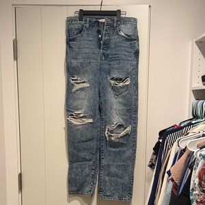 Trendy Distressed Ankle Jeans
